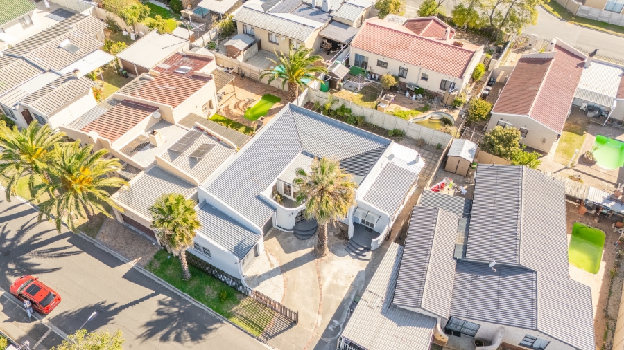 To Let 3 Bedroom Property for Rent in Zoo Park Western Cape